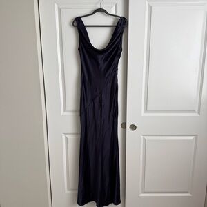 House of CB London Satin Maxi Dress Size M Elegant Evening Flowy Backless